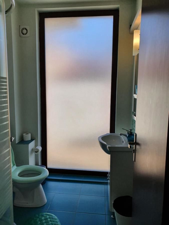Гостевой дом Sunny Family Vila Constanta Констанца-25